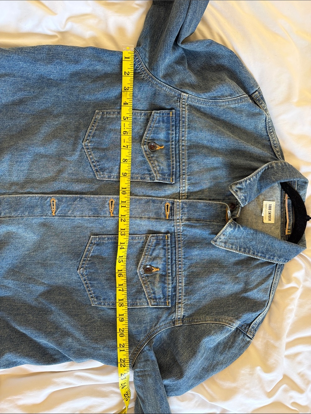Todd Snyder - L - Selvedge Denim Jacket in Medium Wash - Picture 6 of 7